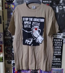 Apaga la tv camiseta