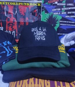 Iros a la mierda todxs gorra