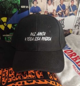 Paz, amor y toda esa mierda gorra