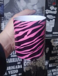 Estampado rosa negro mod 398 taza