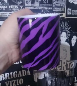 Estampado morado negro mod 367 taza