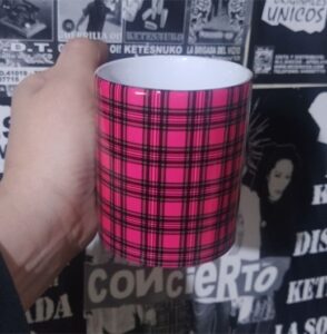 Estampado tartan rosa taza