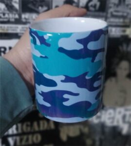 Estampado camuflaje color taza rebajada