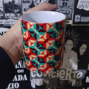 Estampado retro mod taza