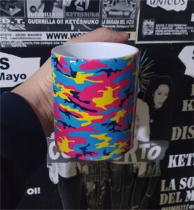 Estampado militar taza rebajada