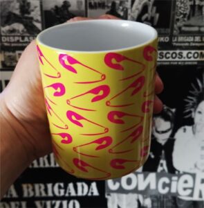Imperdible punk mod 373 taza