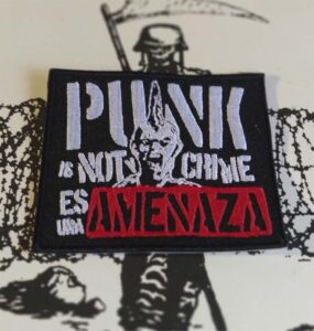 Punk is not a crime... parche bordado