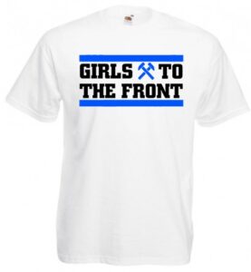 Girls to the front