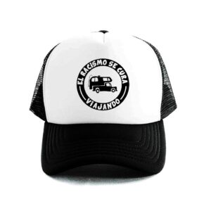 el racismo se cura viajando gorra