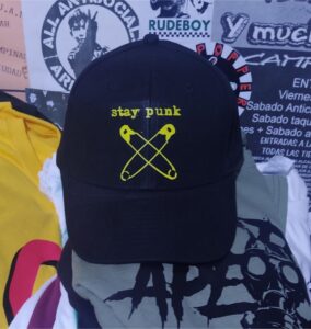 Stay punk gorra REBAJADA
