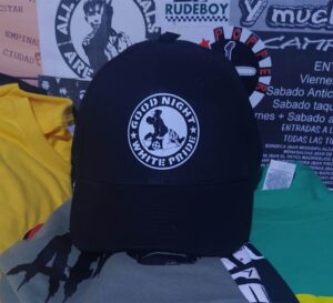 Good night white pride gorra REBAJADA