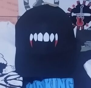 Sangre gorra REBAJADA